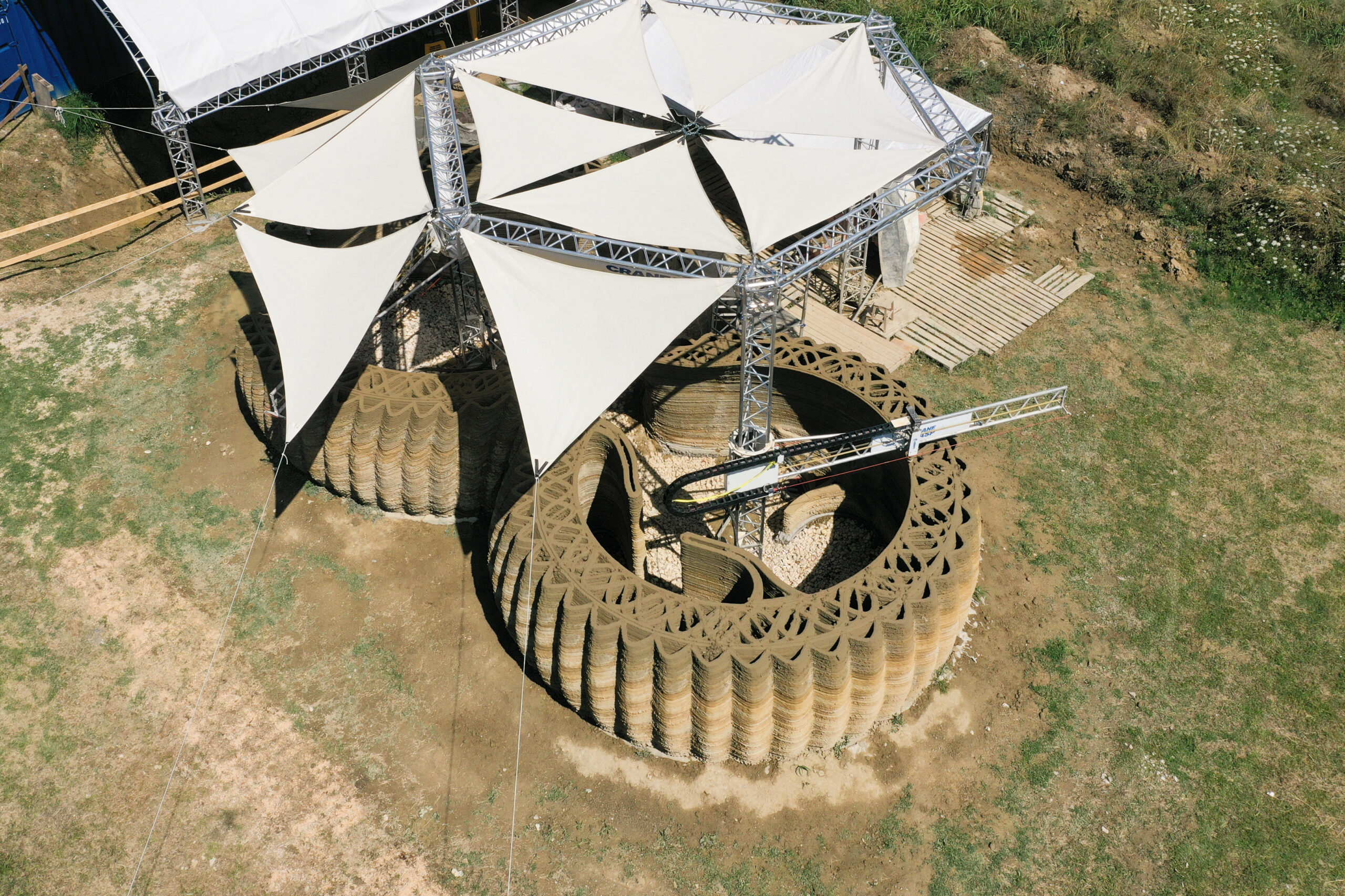Technology to build houses using 3D printing